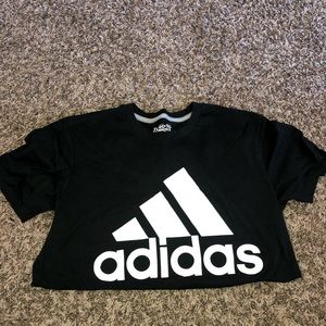 Adidas T-shirt